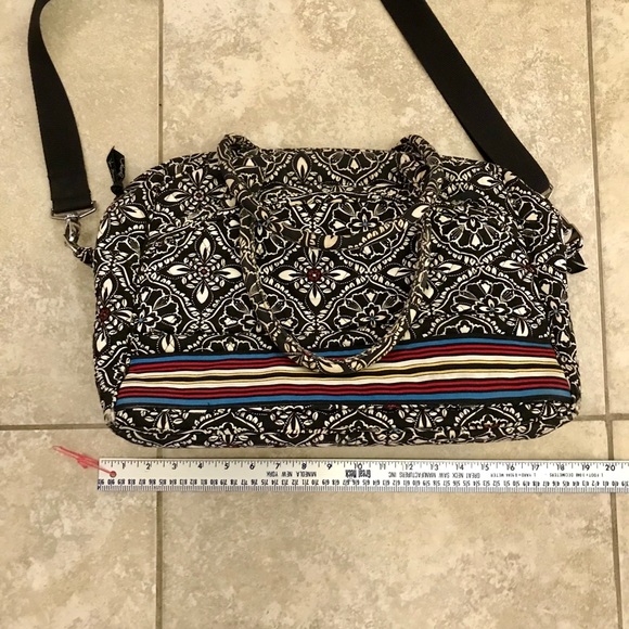 Vera Bradley Metroplitian Tote - Picture 5 of 7